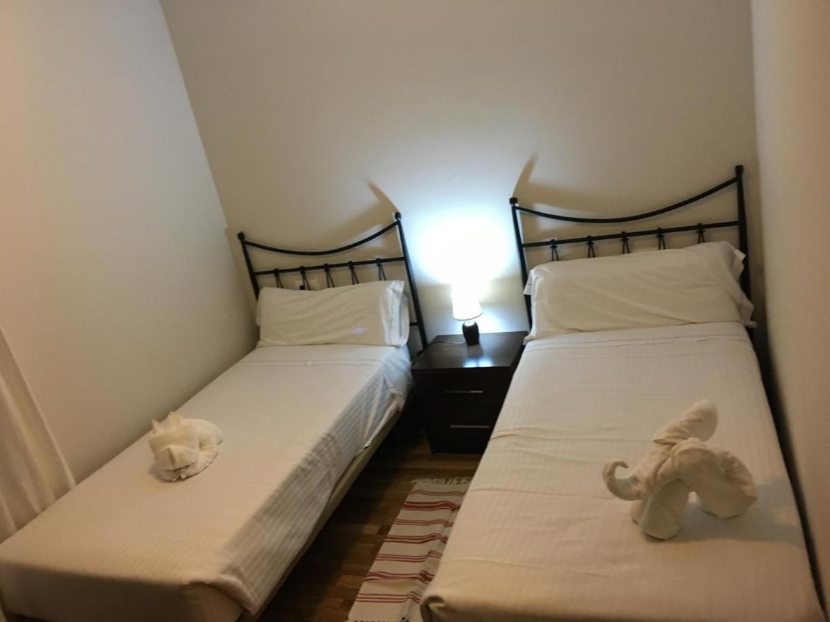 Apartamento Jardín San Pelayo Niembro Exterior foto