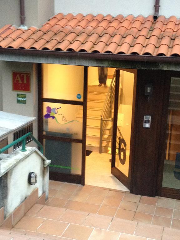 Apartamento Jardín San Pelayo Niembro Exterior foto