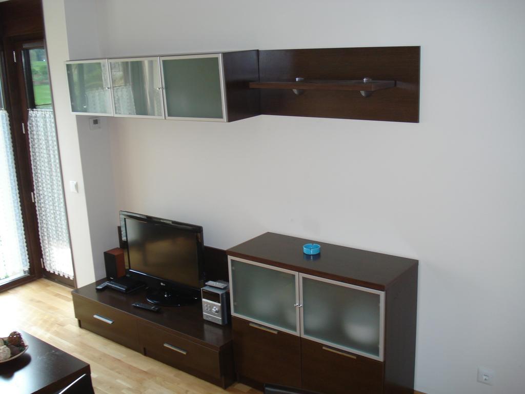 Apartamento Jardín San Pelayo Niembro Exterior foto